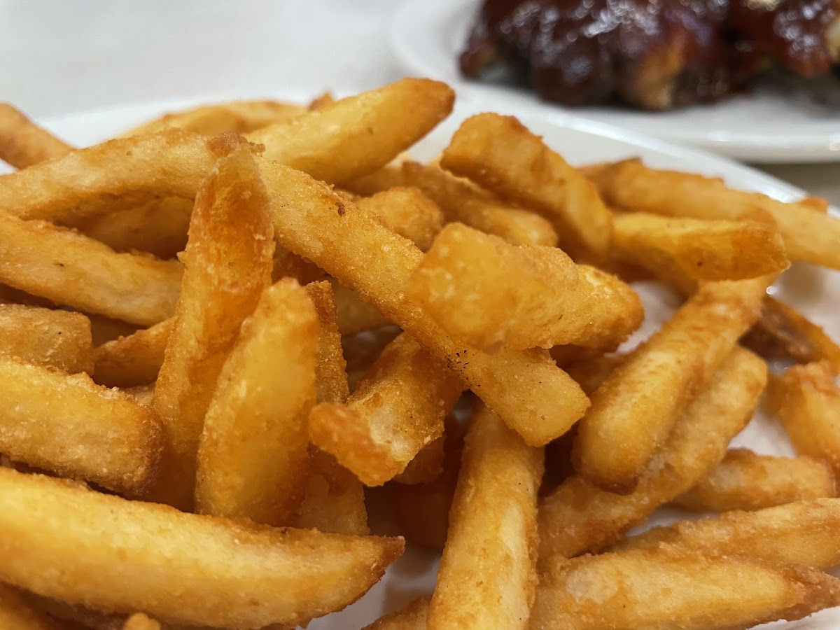 Algonac Flaming Grill Photo 8